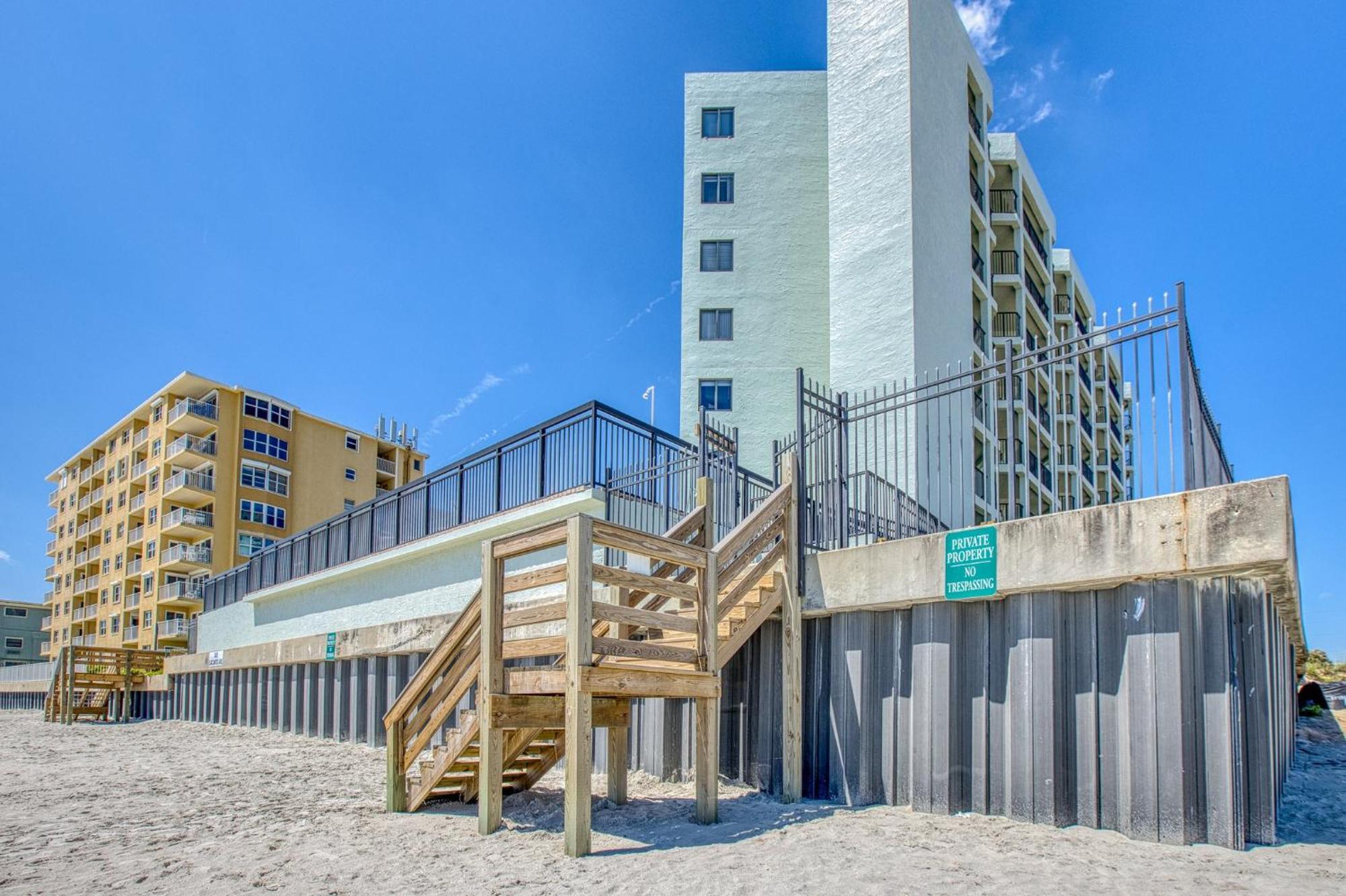 Ocean View With A Beachfront Pool At Ocean Trillium Condo ~ 403 New Smyrna Beach Esterno foto
